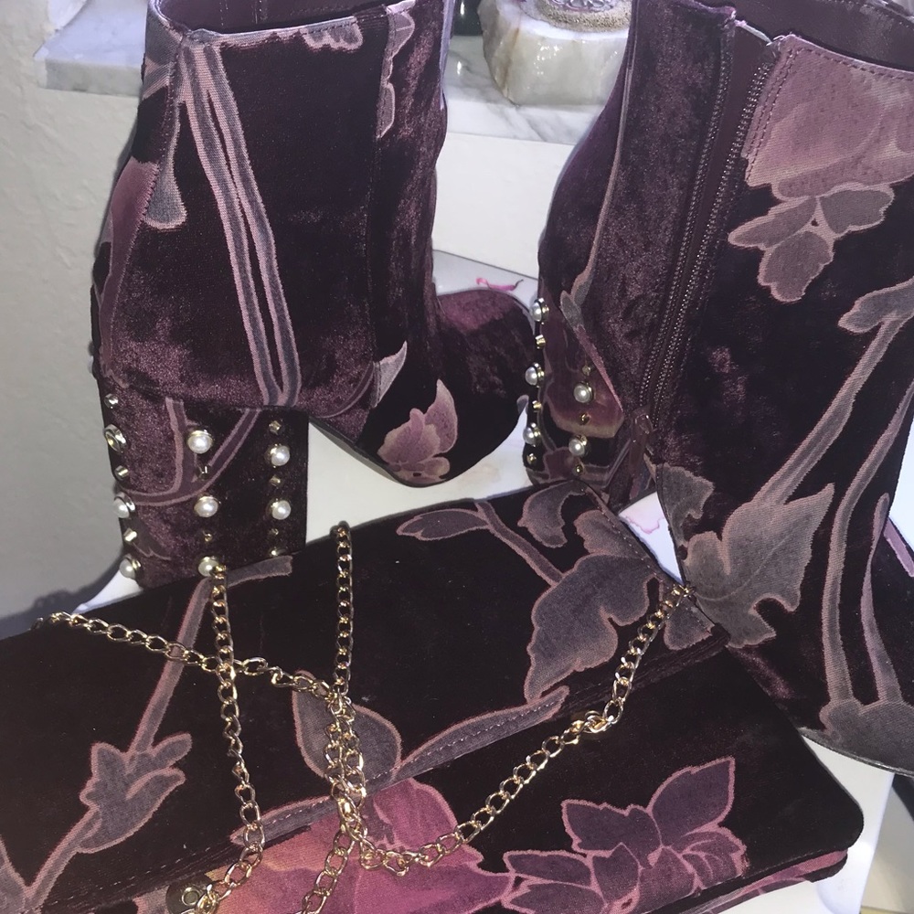 Steve Madden bundle wine colored set